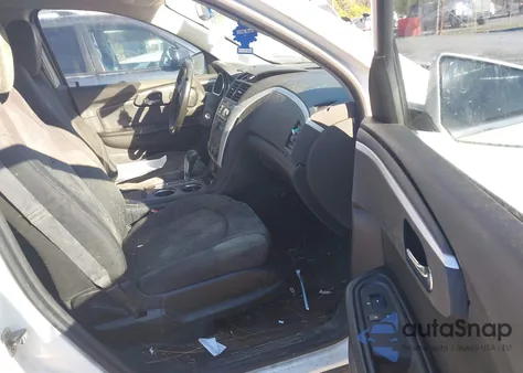 2012 Chevrolet Traverse 1Lt z USA, uszkodzony, nr VIN 1GNKRGED5CJ240752